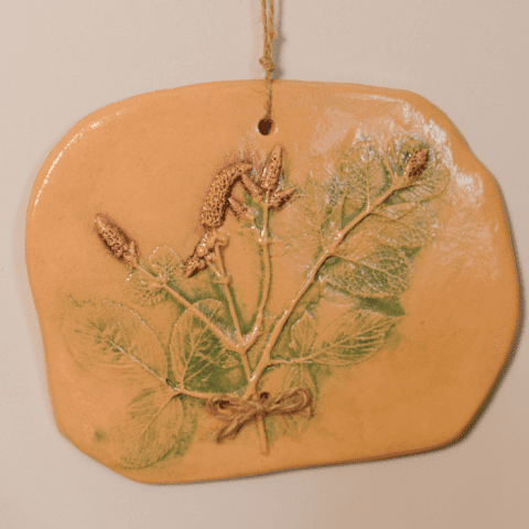 mint pottery posy