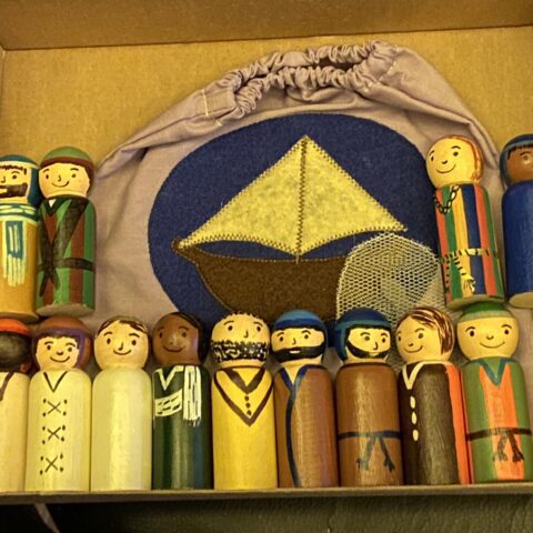 Disciples and Jesus peg doll set