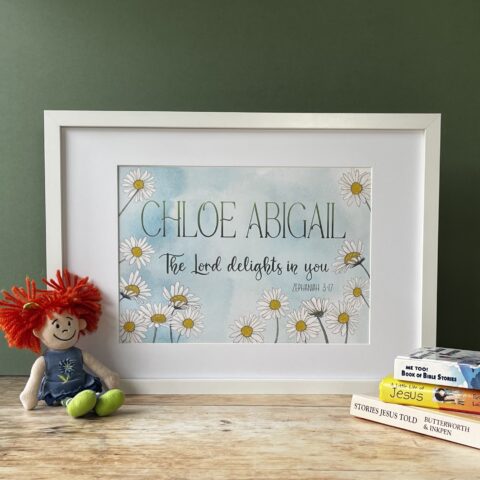 Personalised bible verse print with child’s name. Personalised nursery print with hand-lettered Bible verse and child’s name surrounded with delicately painted watercolour daisies.